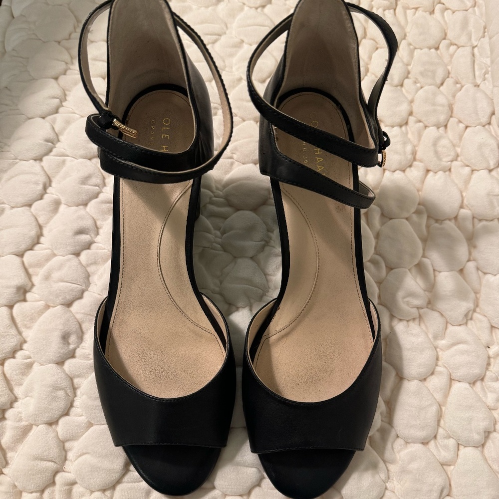 Cole Haan Sadie Wedge Ankel Strap Black